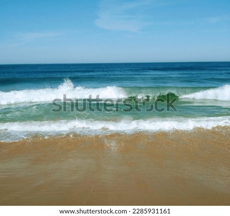 pacific ocean shoreline south callie Royalty-Free Stock Photo #2285931161