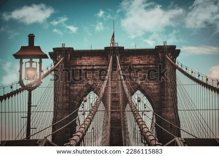 Life in NYC - Brooklyn Bridge