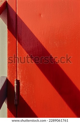 Red and white wood lighthouse steps
