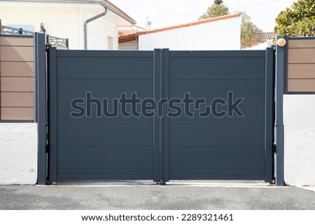 grey aluminum modern high gate home gray portal of suburb city house Royalty-Free Stock Photo #2289321461