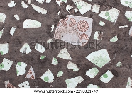 Photo of biton texture with pieces of broken kirome tiles