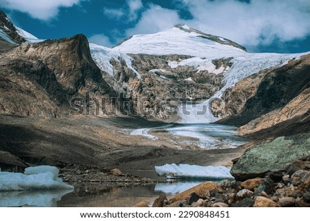 Picture of the Pasterze Glacier, near the Grossglockner, Austria.