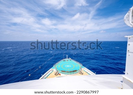 View of the Caribbean Sea from theRadiance of the Seas cruise ship near Mexico.