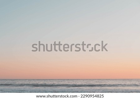 
horizon to the sea sunset