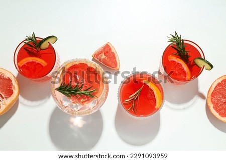 Grapefruit cocktail, alcohol or non alcoholic drink for party Royalty-Free Stock Photo #2291093959