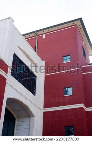 a photo of a Mississippi State University building