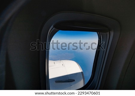 The view from the window of an airplane in flight