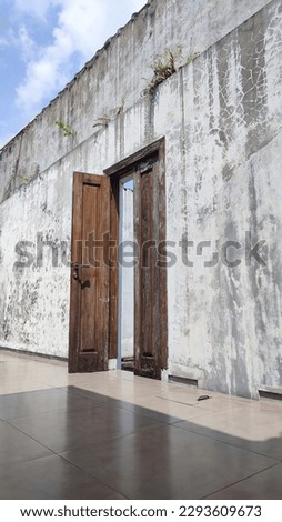 The Antique Wooden Door open 