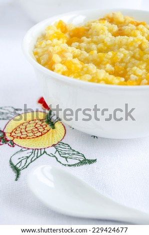 Millet porridge with pumpkin