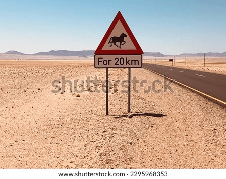 Traffic sign „caution before horses“, Namibia