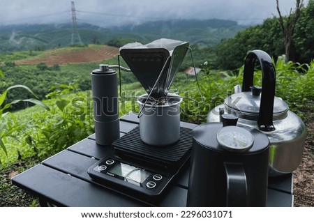 Coffee drip set On vacation in the middle of the green mountains