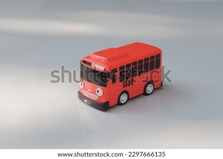 the red colors tayo friends is gani the little bus 