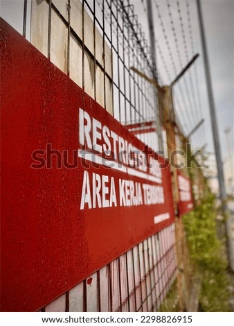restricted area, please do not carry out activities that endanger the safety of the soul