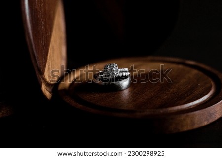 Wedding day rings and details, engagement rings, wedding invite