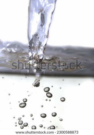 Beautiful water picture for me to assemble the product.
