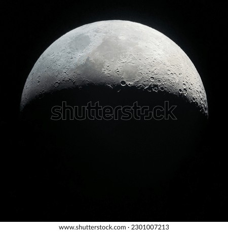 Moon picture seen with an astronomic telescope