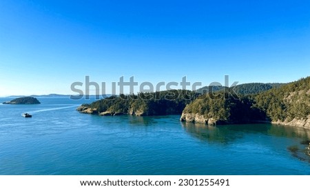 Islands and bay at deception pass, Washington Royalty-Free Stock Photo #2301255491
