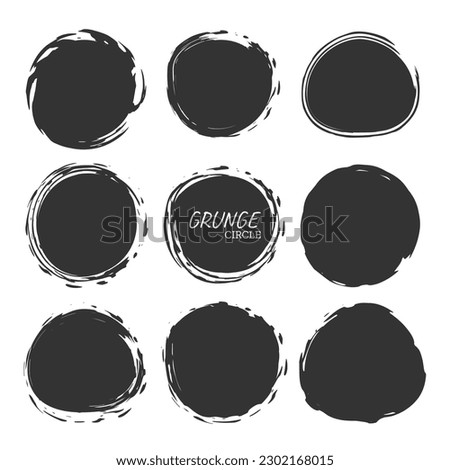 Set of circle brush strokes, hand drawn paint frame for design logo, banner, card. Vector illustration