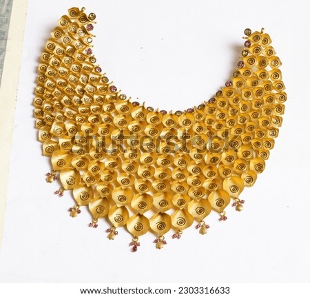 wedding jewellery
necklace
gold jewellery
pendant
glamour ornaments
fashion jewel