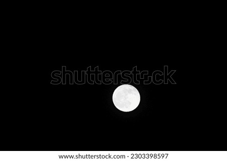 Full moon, 06 May 2023 at 11:25 p.m. Location of photography, Thailand, Phra Nakhon Si Ayutthaya Province
