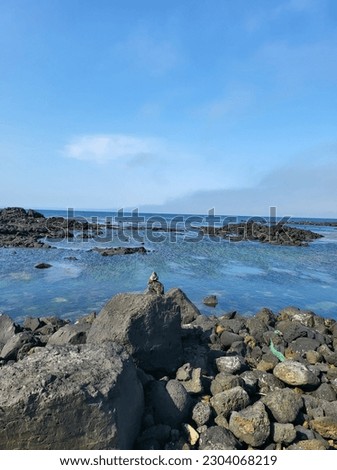 A picture of the sea in the sea of Jeju Island