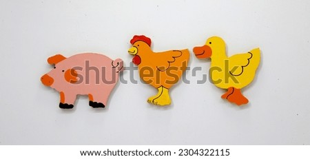Figures for children of farm animals. Duck, pig, chicken. Educational images for toddlers and babies. Colorful drawings on white background.