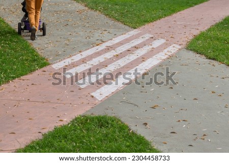 automobile pedestrian marking with limiters for cars, rubber barriers for pedestrians