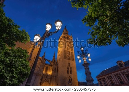La Giralda at night - Seville Cathedral Tower - Seville, Andalusia, Spain