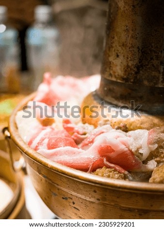 meat with pickled cabbage hot pot