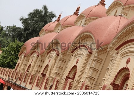 Incredible architecture and natural beauty at Dakshineswar Temple in Kolkata, India