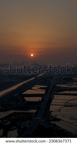The plains and the red and beautiful Seohae Bridge's sunset, sunset, sunset