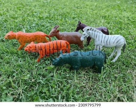 Wild animals cartoon kid toys, school children uses in practical's wildlife animals toys.