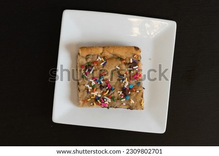 Chocolate chip cookie bar with sprinkles