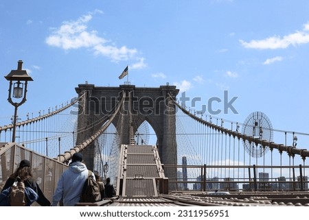 Summer day on the Brooklyn Bridge 