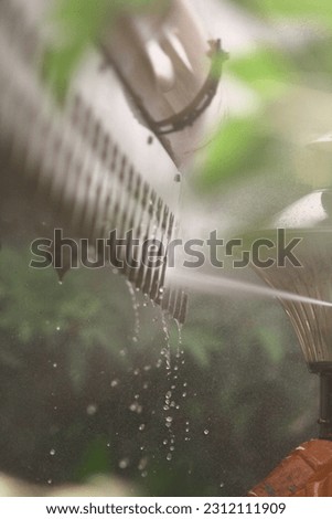 Beautiful picture of water splashing like rain