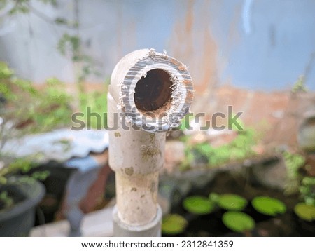 Old broken pipe end face with no water faucet