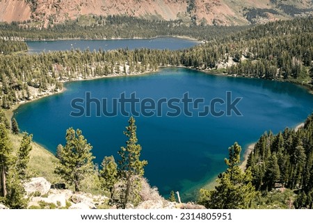 Top view of Lake George and Lake Mary from a hiking trail, close to Mammoth Lakes, California