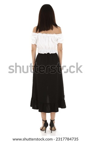 new women's skirt and t-shirt
