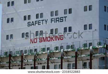    Safety instructions on a ship                            
