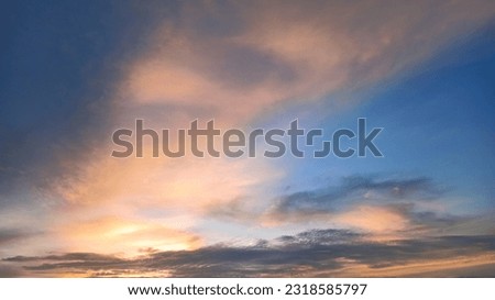 The sky and clouds before sunset
