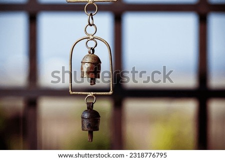 Wind chime that rings in the wind.
