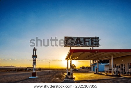 Roy's cafe at sunset, Amboy, Route 66, Mojave Desert, California