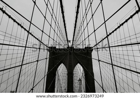 Brooklyn Bridge on a cloudy day - patterns, geometric