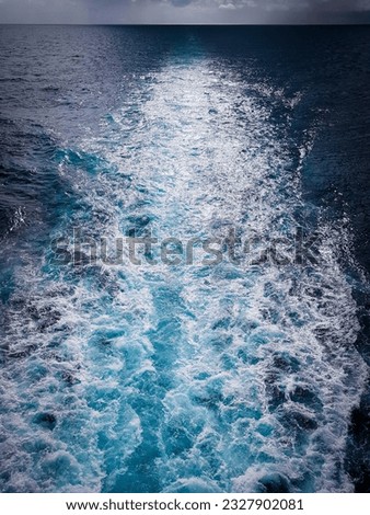 When I was on the boat and saw really good waves behind the boat then I took a picture