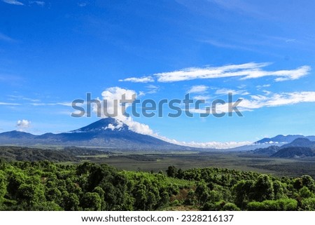 Mount Kerinci (Gunung Kerinci) is the highest mountain in Sumatra, the highest volcano and the highest peak in Indonesia with an altitude of 3805 masl, located in the Kerinci Seblat National Park area