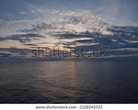 a picture of the beautiful sea and clouds