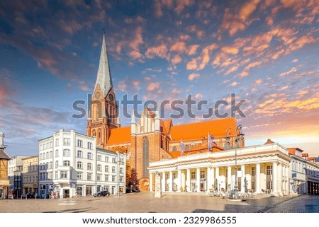 Market of Schwerin, Mecklenburg Vorpommern, Germany 
