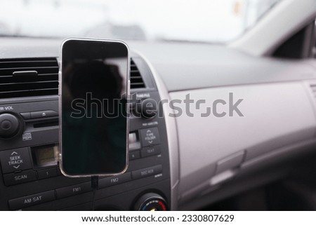 empty phone screen embodies the potential and connectivity of modern technology, symbolizing a blank canvas for communication and limitless possibilities in the digital world