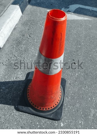 Parking cone. suitable for parking vehicles, barricades, roadblocks, traffic control.
