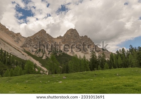 Forcella Sora Forno trekking route on Alta Via 1 in the Dolomites, Italy